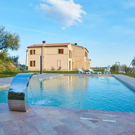 Agriturismo Nido Delle Rondini Macerata megye Kültér fotó