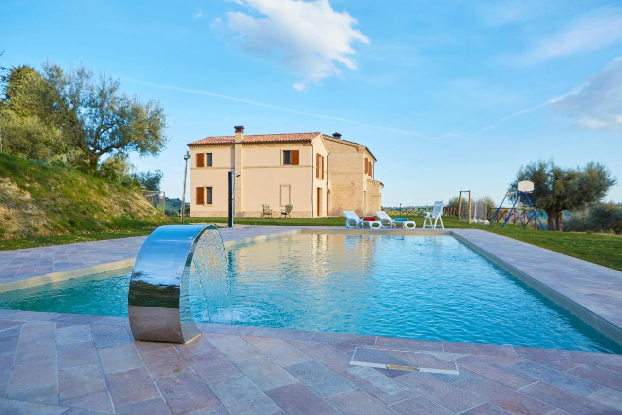 Agriturismo Nido Delle Rondini Macerata megye Kültér fotó