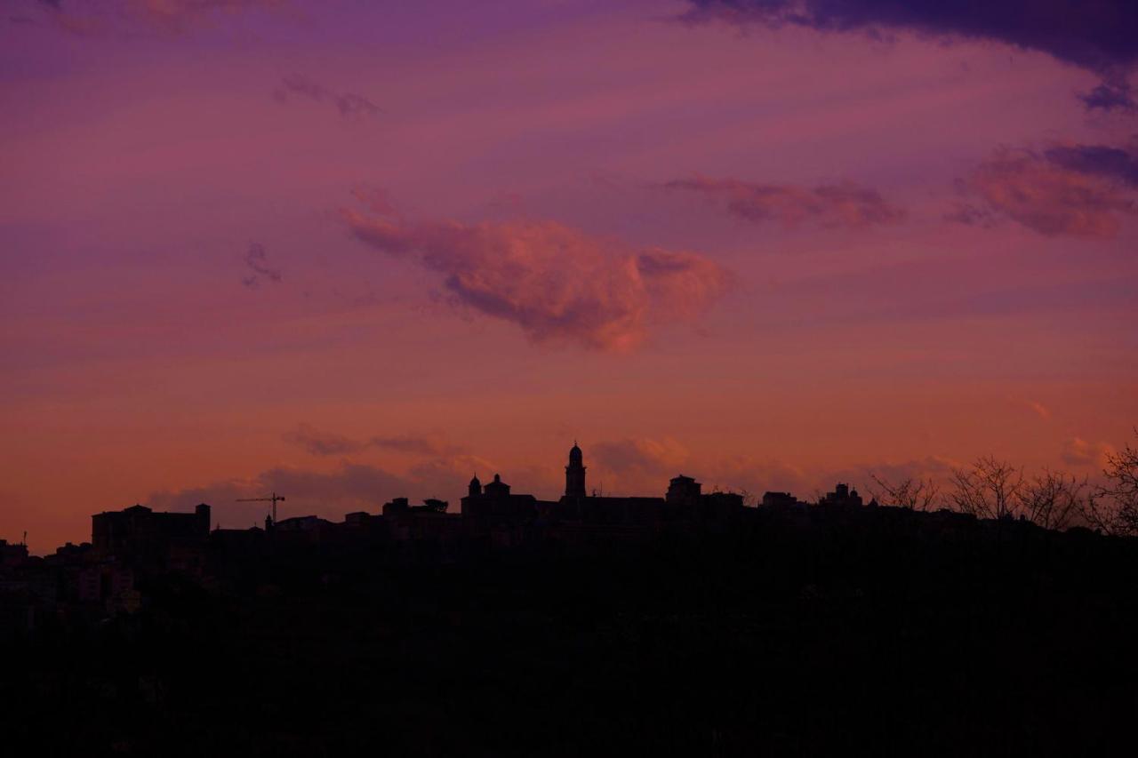 Agriturismo Nido Delle Rondini Macerata megye Kültér fotó